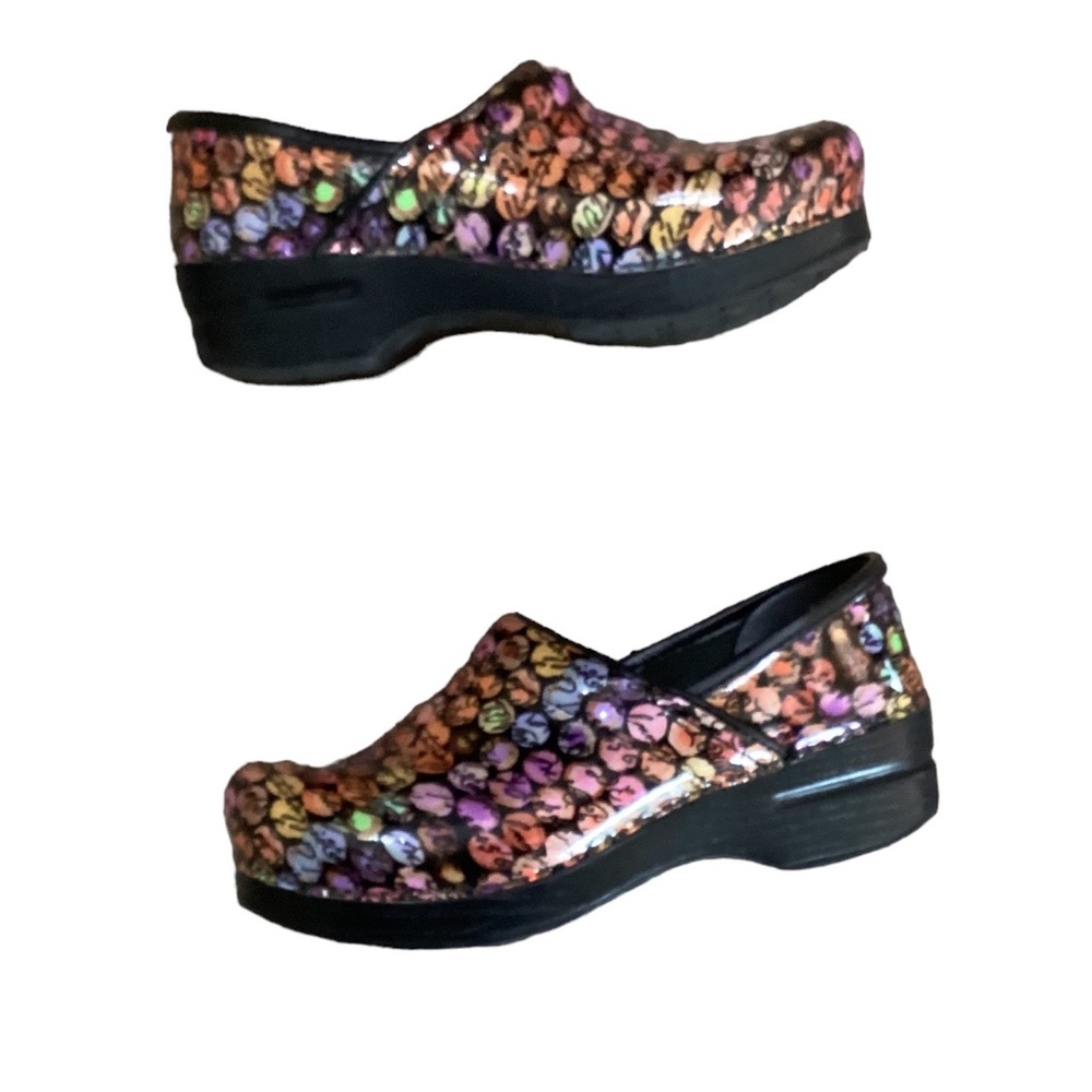 Dansko Viola Dot Cursive Multicolored Clogs 37-7 - image 7